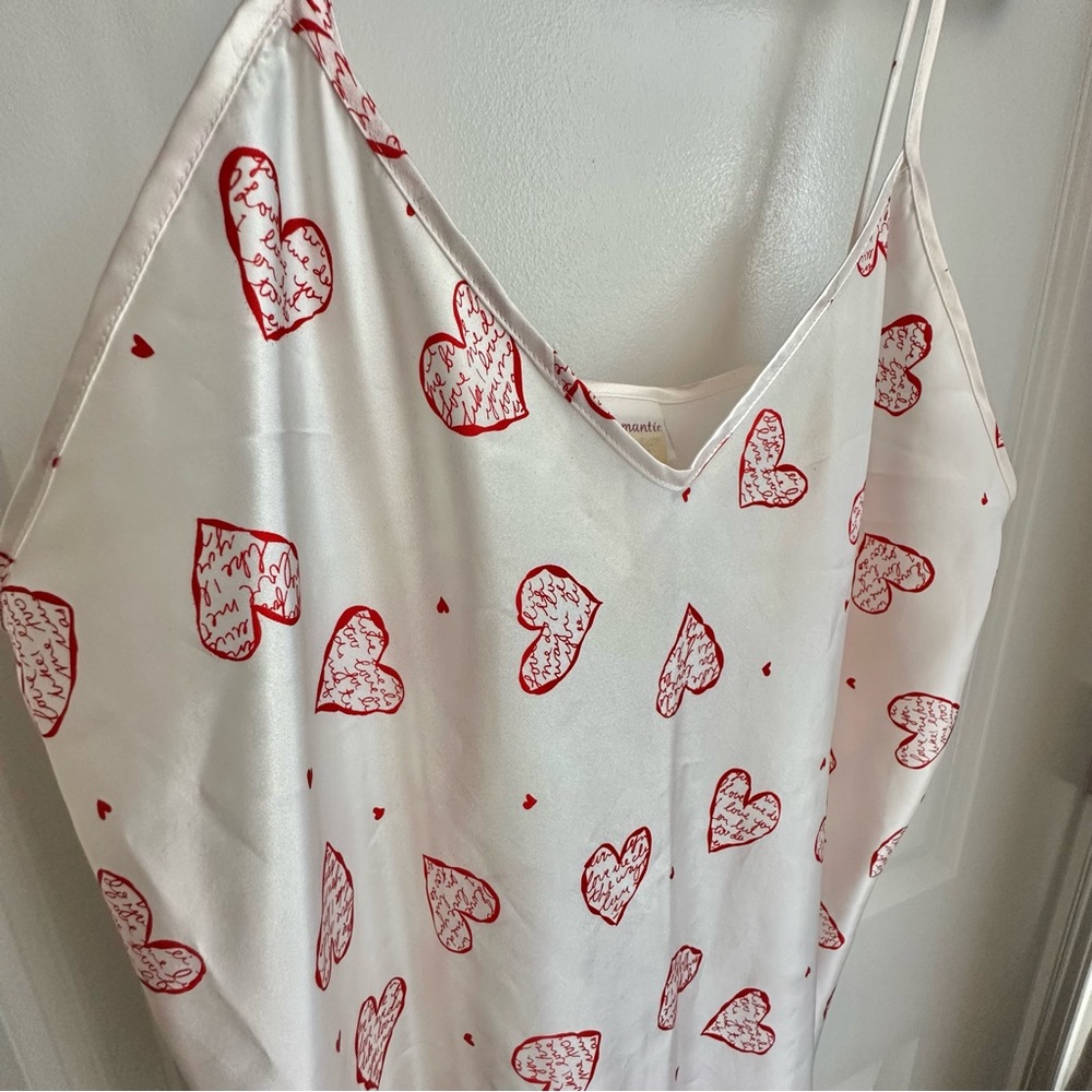 Romantic Moods Heart Print Silky Nightie - Picture 3 of 6